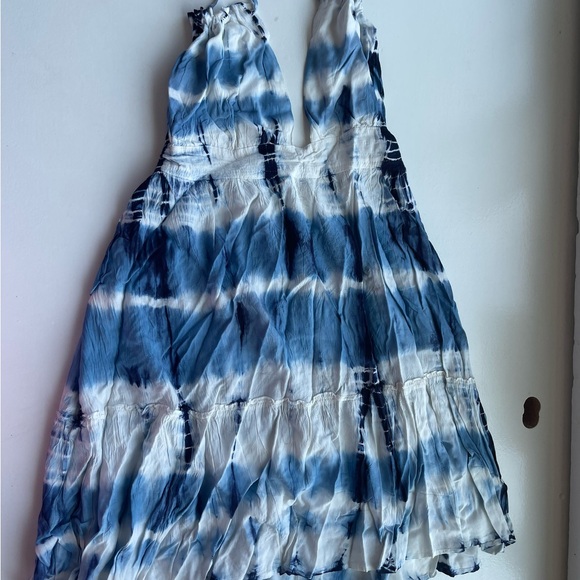 Gorgeous BohoMe blue and white tie dye halter swim cover up dress - Picture 7 of 16